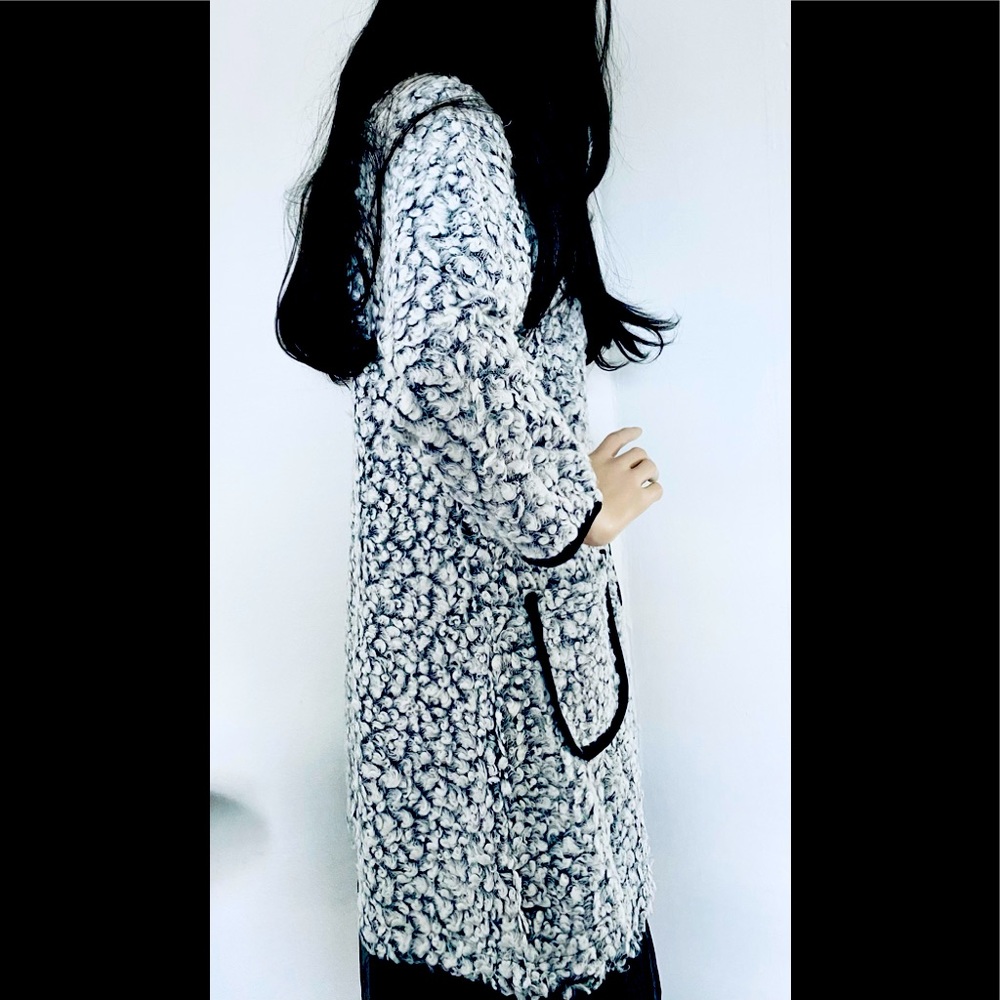 Sioni Jacket 🧥 - Picture 6 of 10